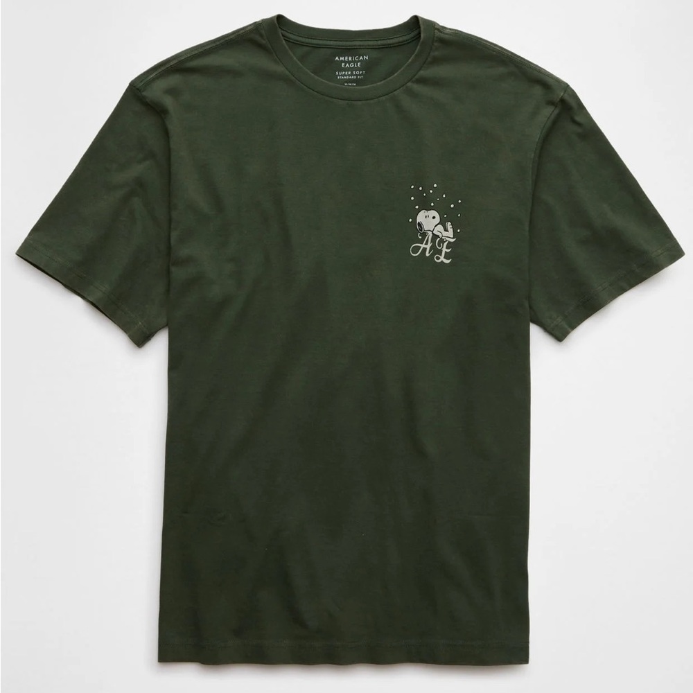 American Eagle Outfitters Green Snoopy Winter Tshirt